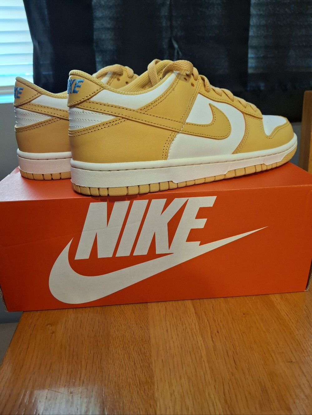 Nike Dunk Low ( GS) - Picture 5 of 16